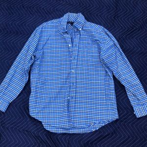Tommy Hilfiger Men’s Large Button down shirt